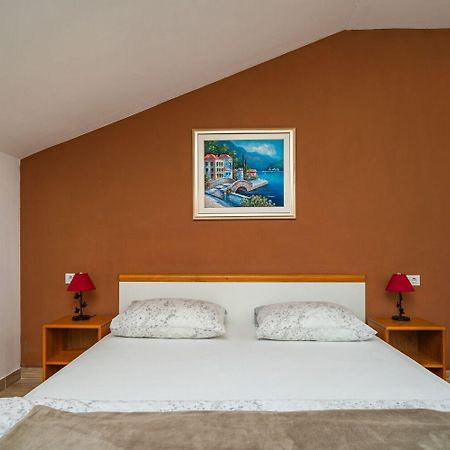 Apartments Pavo ツァヴタット エクステリア 写真